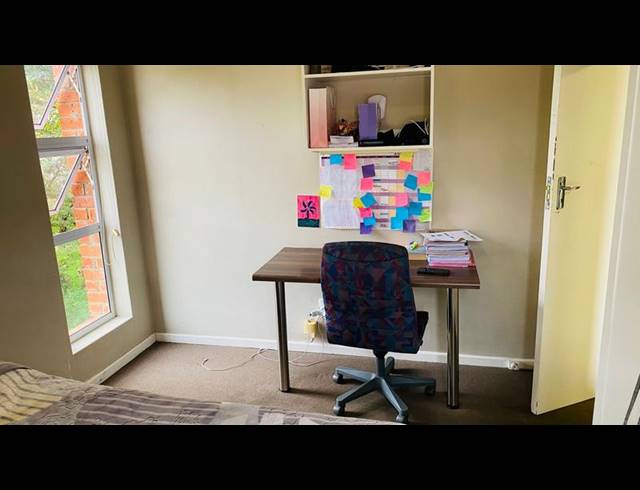 2 BEDROOM PROPERTY TO RENT IN KINGSWOOD